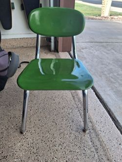 Melsur vintage childs desk chair