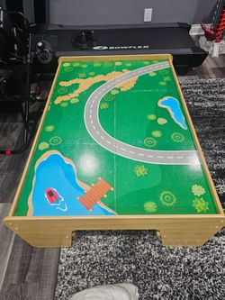 Kids Kraft play table