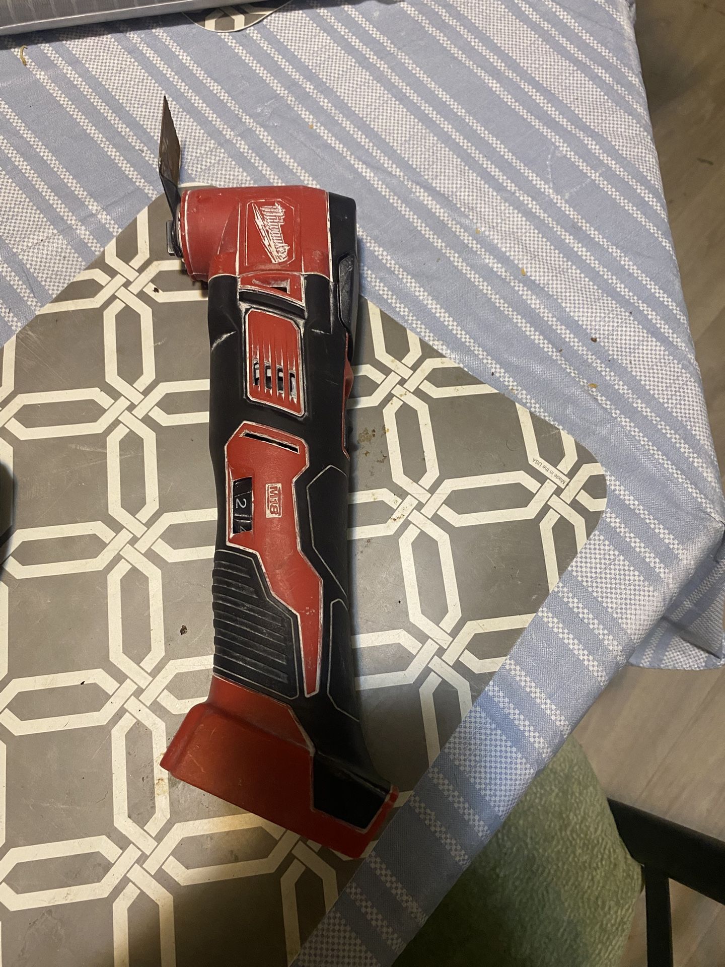 Milwaukee Multi Oscillating Tool