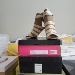 Bumper Two Toned Pump