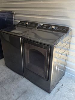 USED LIKE NEW SAMSUNG WASHER AND GAS DRYER SET