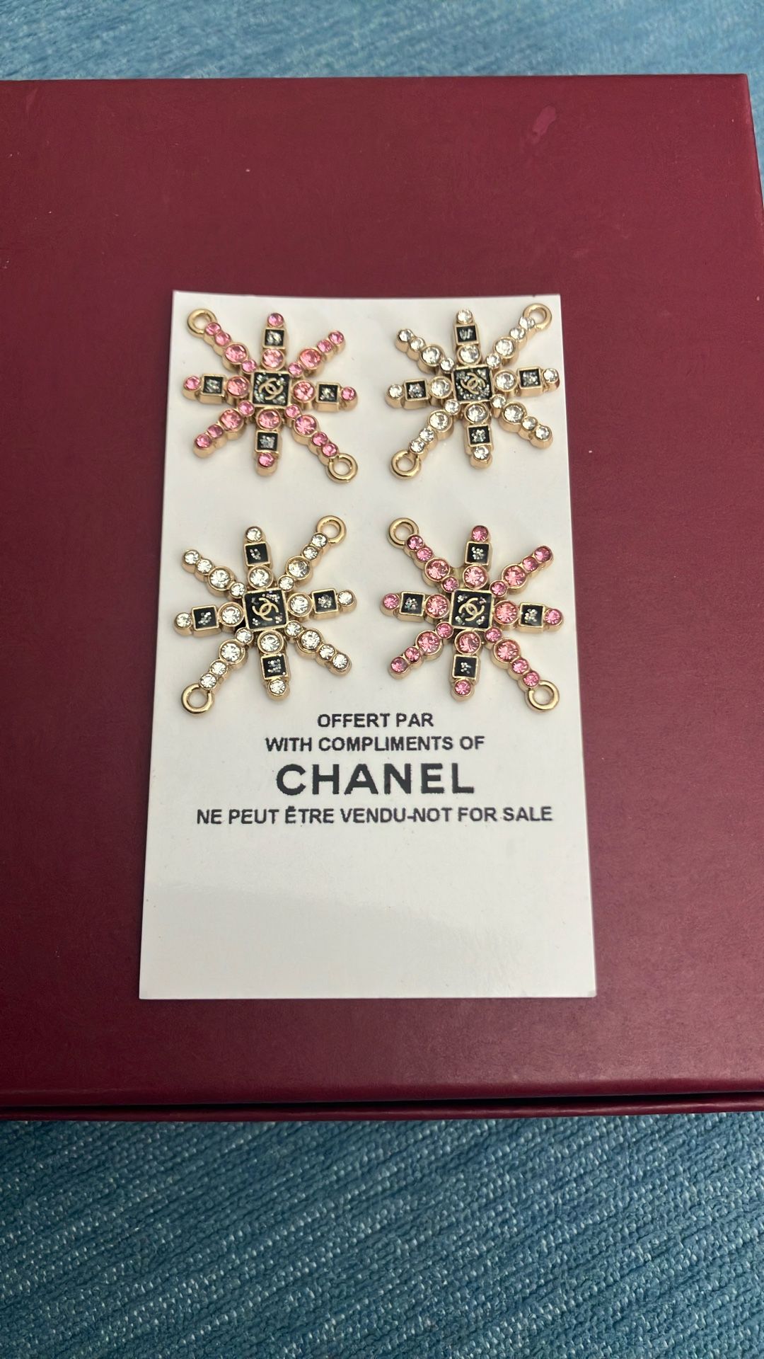 CC PENDANTS (4)