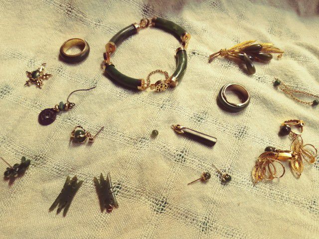 Vintage Jade Assorted Jewelry Lot Sterling Bracelet And Rings And Necklace Great For Christmas