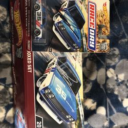 Hot wheels red line club signed car culture set Peter Brock