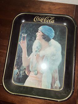 Vintage Coca-Cola tray from the 1930s