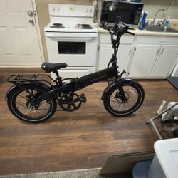 USED XP Light 2.0 E-Bike only 2-months old