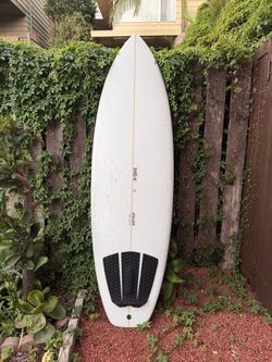Hayden Shapes Atelier 6’8” Surfboard