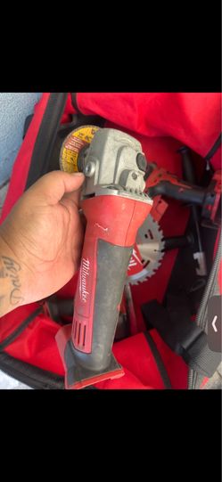 Milwaukee grinder
