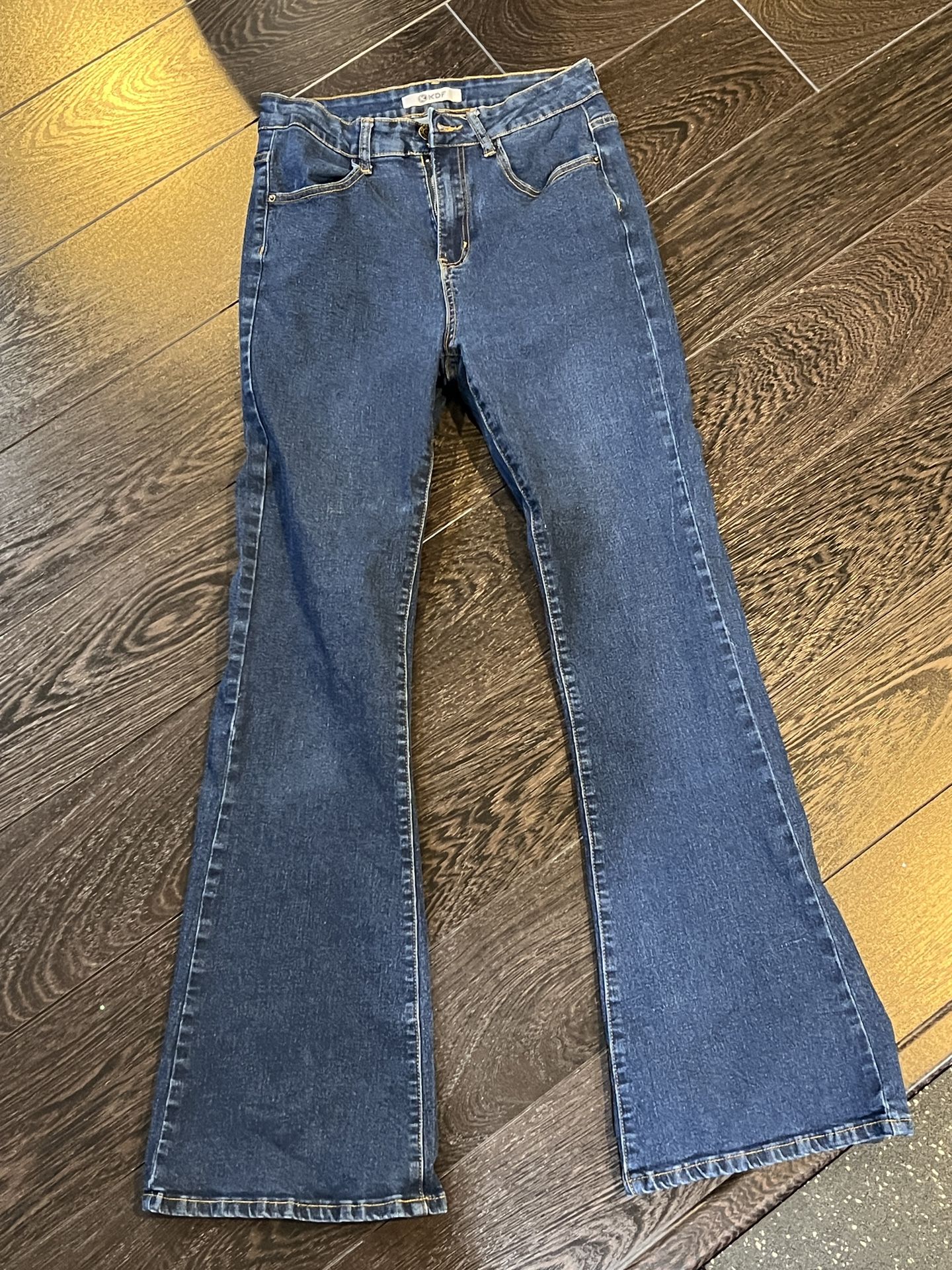 KDF Size 8 Women’s Blue Size 8 flare Jeans