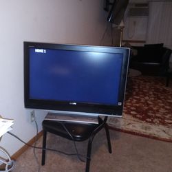 40 INCHES SONY TV
