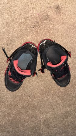 jordan 4 red thunders