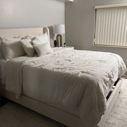 Bedroom Set (high Quality)