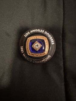 1981 Dodger Championship Ring SGA