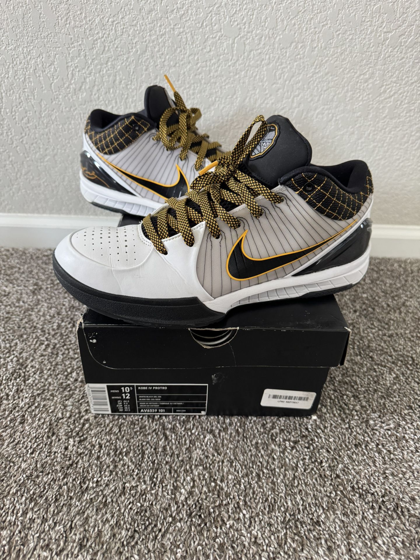 Nike Kobe 4 IV Protro Del Sol POP - Men’s Size 10.5
