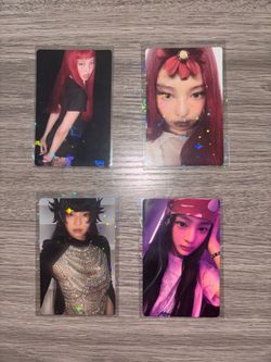 Jennie - BLACKPINK & Minji - NewJeans Photocards