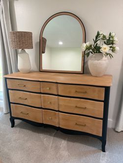 French Provincial 6-Drawer Dresser