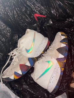 Kyrie 4s