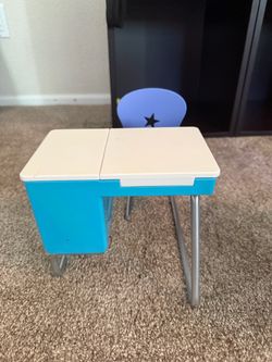 American girl doll Kids Desk and Chair Set