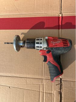 Milwaukee 2410-20 M12 Li-Ion Cordless 3/8" Drill/Driver