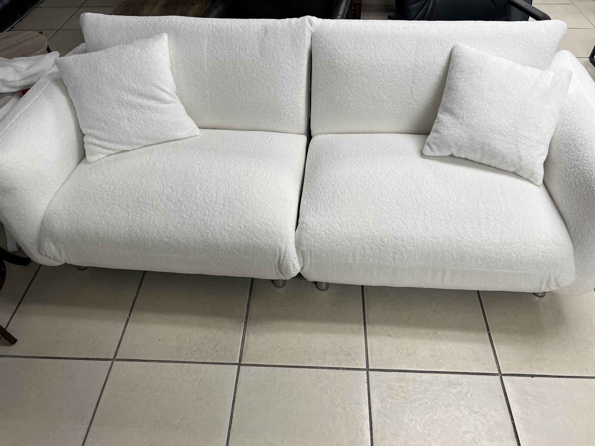 Sofa loveseat