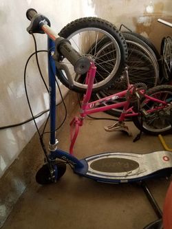 Razor electric scooter