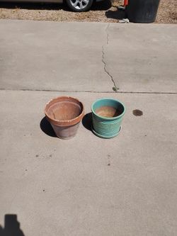 Medium Sized Planters