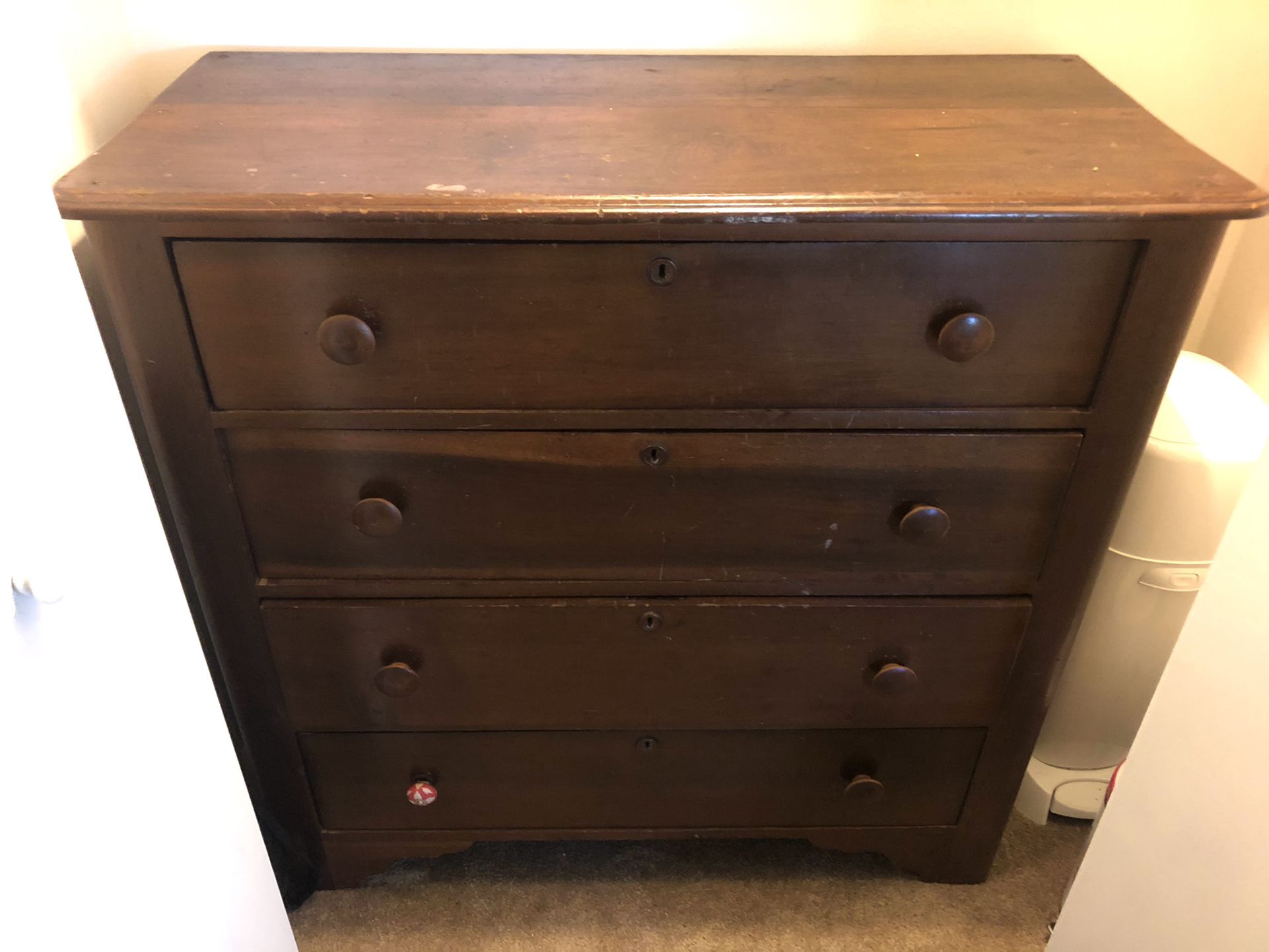Solid Oak Dresser 4 Drawer