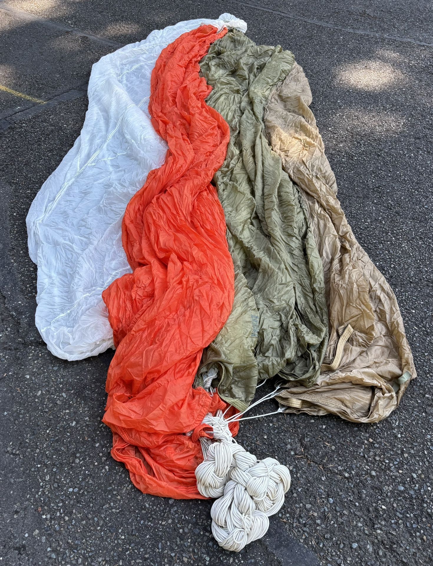 Vintage Military Surplus Parachute, 28 Ft Diameter