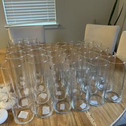 Hurricane Vases 30 Pieces With 6 Floating Candles - Event Or Wedding Decor 