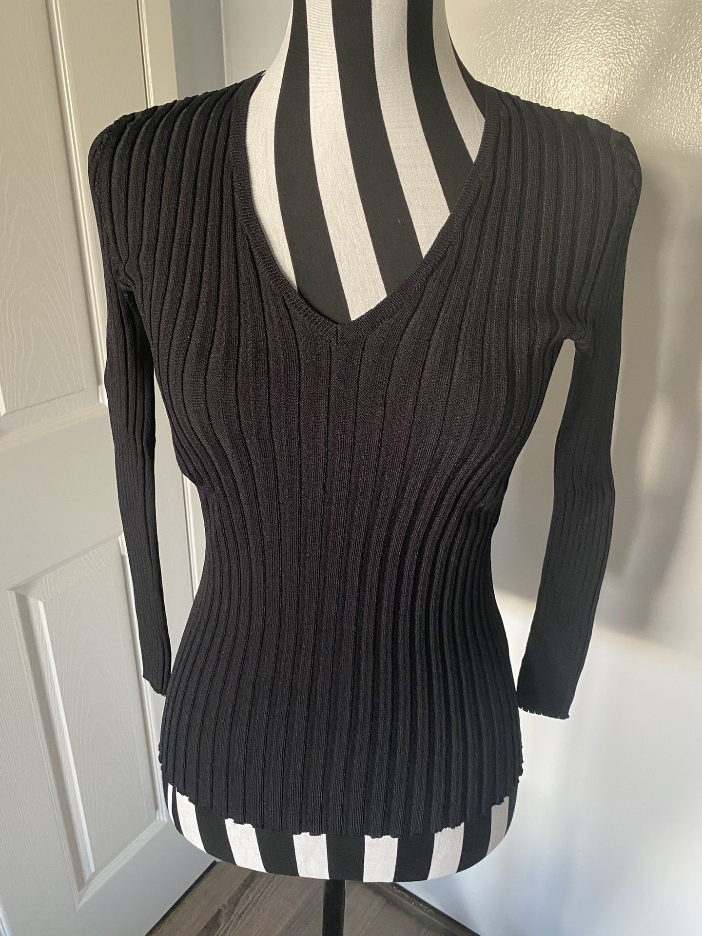 Black Banana Republic Sweater