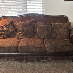 Brown Leather Sofas 