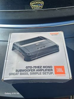 NEW IN THE BOX 1200W SUBWOOFER AMPLIFIER