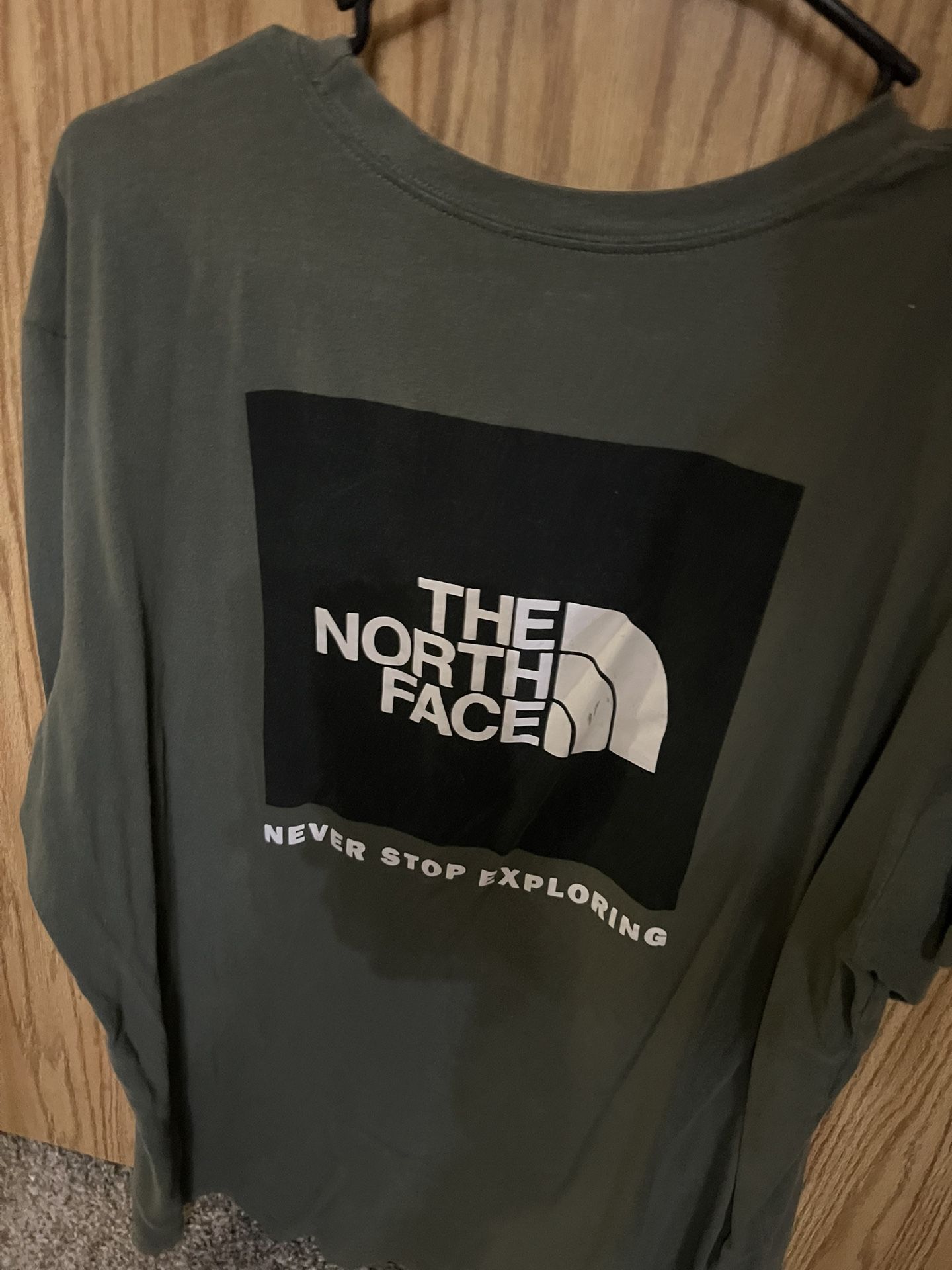 Mens Large Northface Shirt 