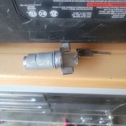 Older GM Keyed Ignition Switch