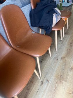 Free Chairs