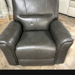 🖤 Power Recliner with USB Port