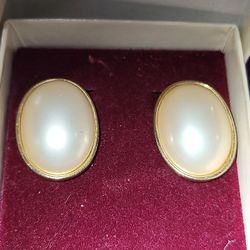 Zales Pearl Clip On Earrings 