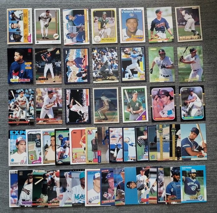 Lot of 50 Total DIFFERENT 1980's 1990's Hall of Famer Rookie Baseball Cards Chipper Jones Piazza