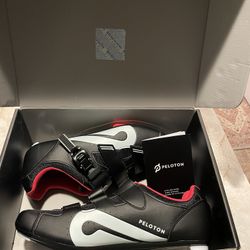 Peloton Cycle Shoes 