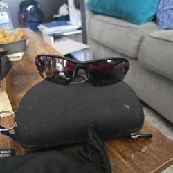 Oakley Sunglasses. Hard Case/silk Bag And Earsocks