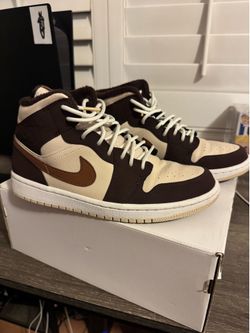 Jordan 1 cream dark chocolate size 8
