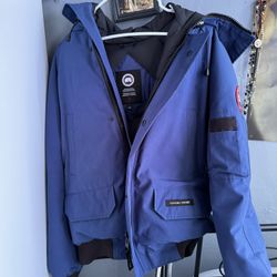Canada Goose Bomber Jacket Puffer