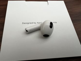 Apple AirPods 3 Left Side