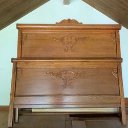 Real Wood Bedroom Set Made By Lexington