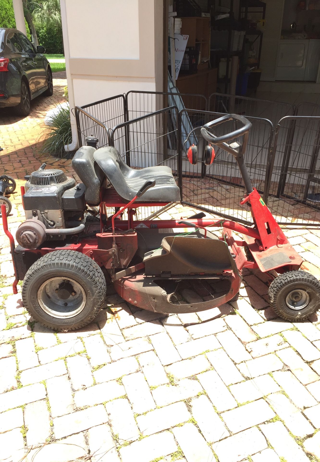Ride along Lawn Mower for Sale in Pinecrest, FL OfferUp