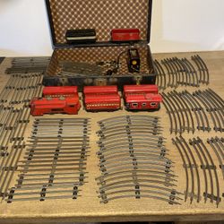 Vintage Marx Commodore Vanderbilt O-Gauge Train Set w/ Case & 48 Pieces of Track