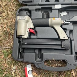 Porter cable, Brad nailer