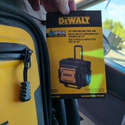 DeWalt Pro Rolling Tool Bag