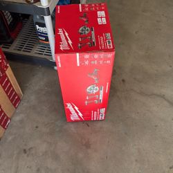 Brand New Kit In Box Milwaukee 