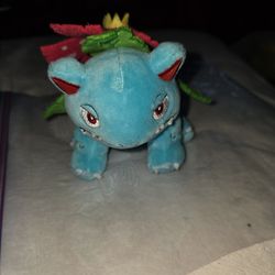 Pokémon Venusaur plushie